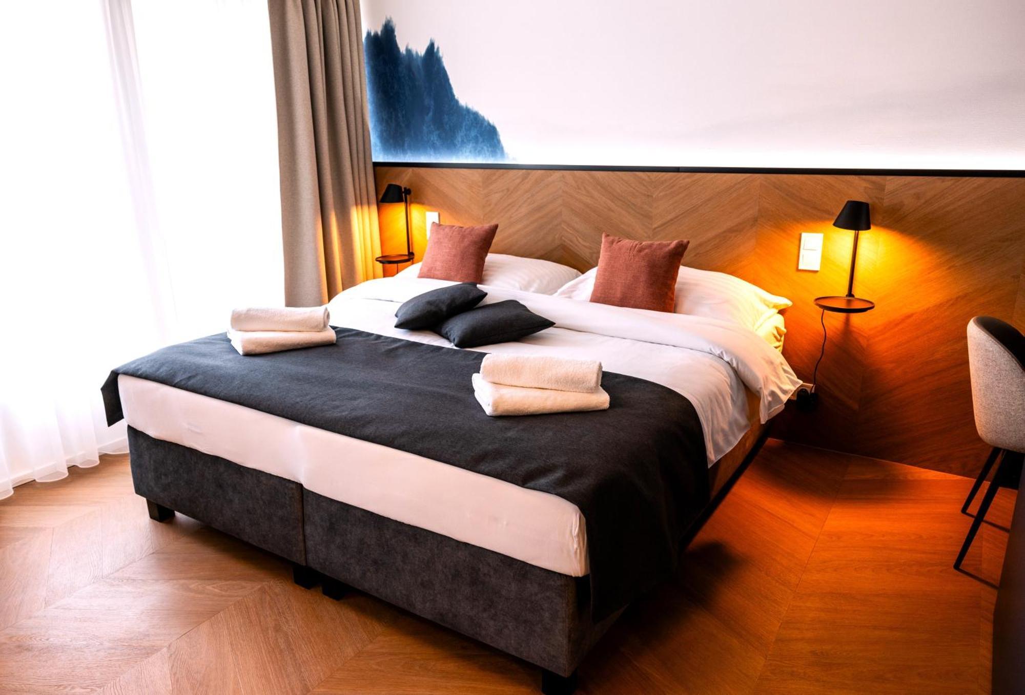 Hotel na wodzie Marina
