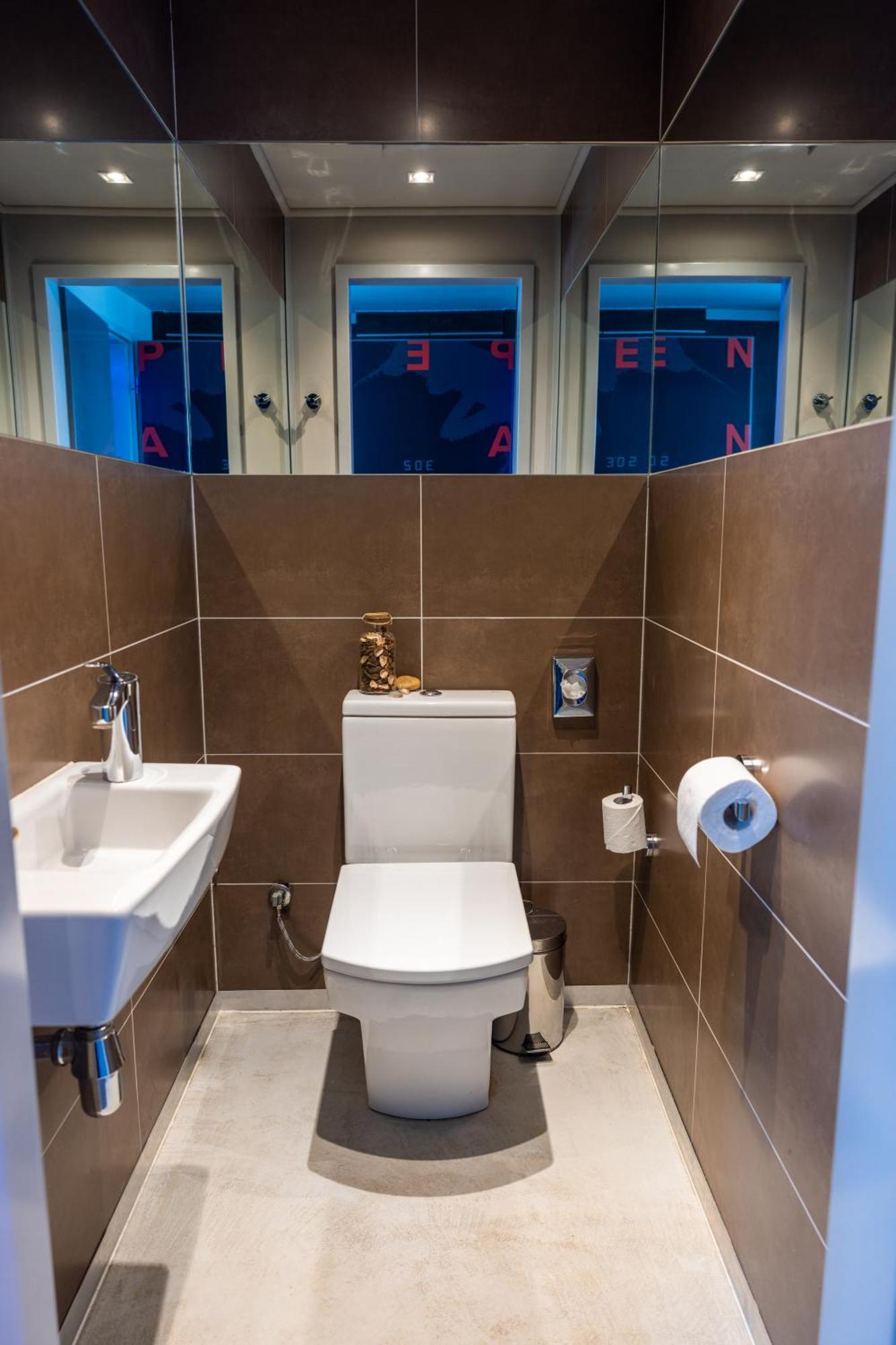 Marina Hotel na wodzie Praga